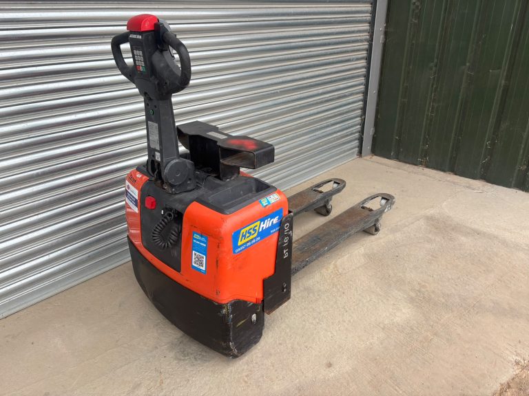 Toyota LWE130 electric pallet truck for sale